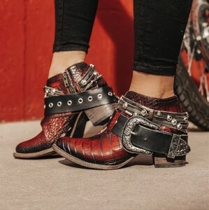 Freebird by Steven Saloon Red Crocodile Boots NFR Rodeo Cowboy Western